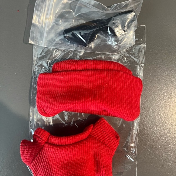 Labubu Chanel Hat and Shirt with sunglasses - Picture 4 of 4